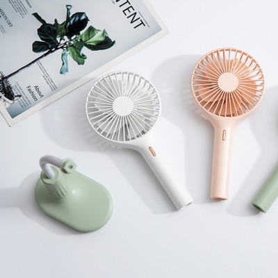 2020 New Portable Electric Rechargeable Usb Mini Desktop Clip Fan